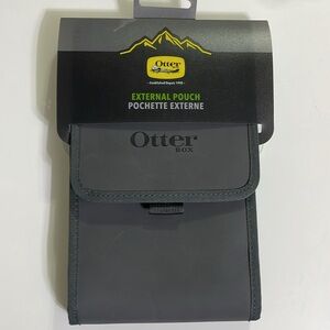 New OtterBox external pouch 9” x 5 1/2”x 2”